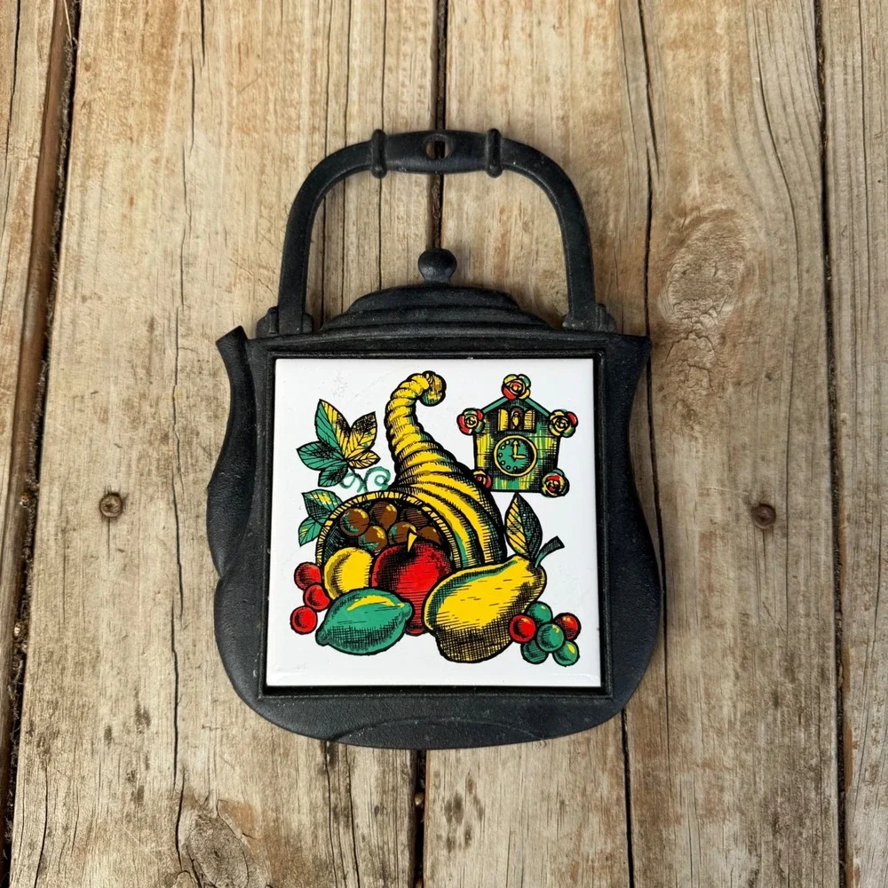 Decorama Vintage Trivet 9